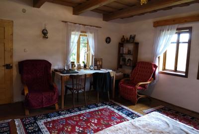 Casă cu 4 camere în Luncoiu de Sus - 6