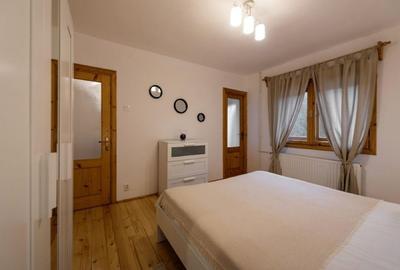 Apartament cu  patru camere situat in Busteni - 2