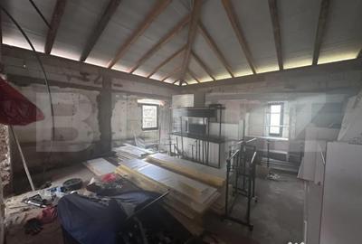 Casă cu 4 camere cu Teren 867 Mp în Central - 4
