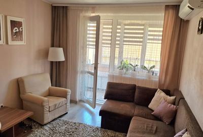 Apartament cu 3 camere semidecomandat în Central - 6