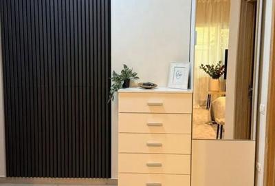 Apartament cu 2 camere decomandat în Dobroești