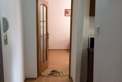 Inchiriez apartament 2 camere Sibiu cartier Strand - 10