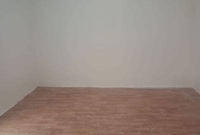 Casă cu 3 camere cu Teren 104 Mp în 23 August