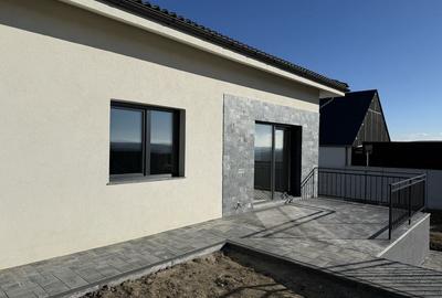 Casă cu 4 camere în Rediu - 3