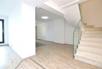 Apartament cu 5 camere decomandat, mobilat în Unirii - 4