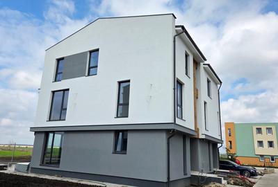 Duplex cu 5 camere cu Piscina în Odăi - 10