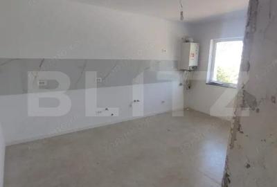 Casă cu Canalizare în Valea Adâncă - 8