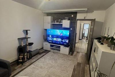 Apartament cu 3 camere decomandat în Central - 3