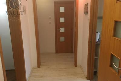 Apartament cu 4 camere semidecomandat, mobilat în Titan - 10