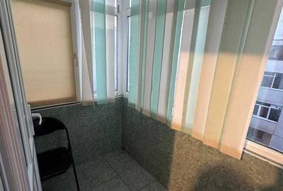 Apartament cu 3 camere decomandat în Nicolina - 15