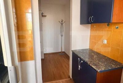 Apartament cu 2 camere semidecomandat, mobilat în Central - 1