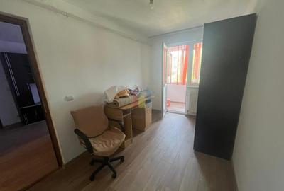 3 camere Mobilat si Utilat, etaj 3, Viziru 2- Ciocarlia - 2