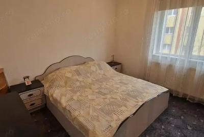 Vand apartament cu 4 camere Micro 4 - 3