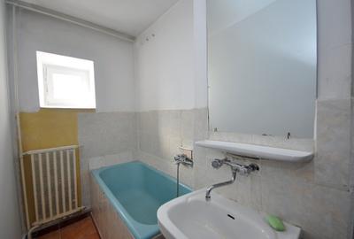 Militari Lujerului metrou garsoniera decomandata 40 mp bloc din 1989 - 6