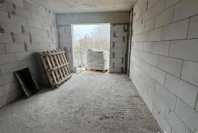 Apartament cu 2 camere decomandat în Abator - 3