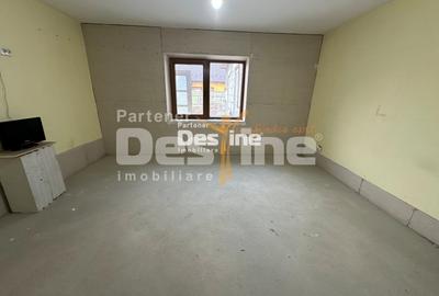 Duplex cu 3 camere cu Canalizare în Pașcani - 8