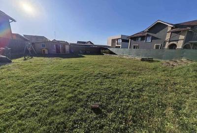 Spațiu comercial, în Tractorul