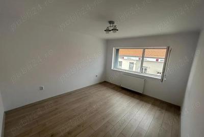 Apartament 2 camere centru Cisnadie et 1 pret corect 68000 euro - 3
