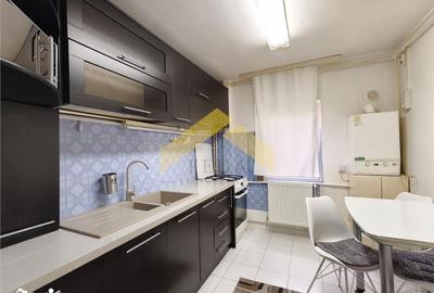 Apartament cu 2 camere semidecomandat în Boul Roșu - 2
