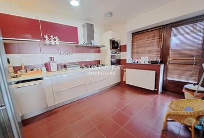 FOR SALE /Green Family Villa/garaj, curte deosebita/zona superba FOR SALE /Green Family Villa/garaj, curte deosebita/zona superba - 7