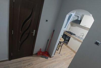 Apartament cu 2 camere decomandat în Traian - 1