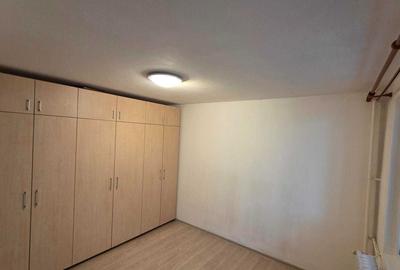 3 camere decomandat etaj 1 /Brancoveanu /loc parcare - 3