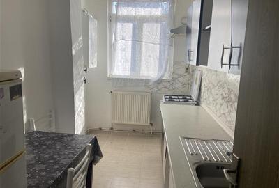 Garsonieră decomandată, mobilată în Sud - 5