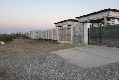 Teren Construcții intravilan de 868 mp, în Ferme
