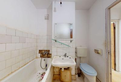 Apartament cu 3 camere decomandat în Gorjului - 17