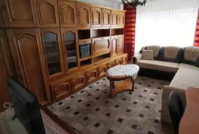 Vand apartament 2 cam cf 1 dec zona Intim etajul 2 - 10