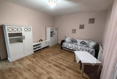 Apartament cu 2 camere decomandat în Florești
