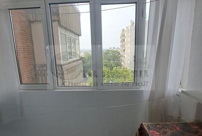 Apartament cu 3 camere decomandat, mobilat în Central - 2
