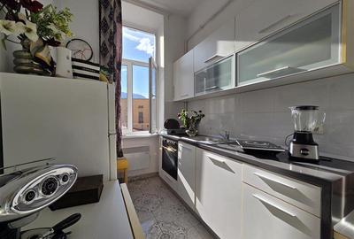 Garsonieră decomandată, mobilată în Centrul Istoric - 14