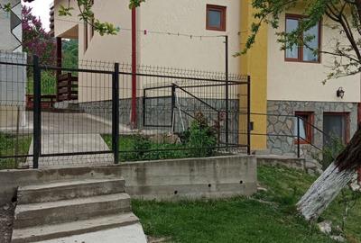Casă cu 5 camere în Vistieru - 3