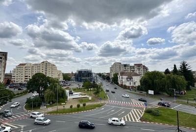 Apartament cu 3 camere decomandat în Intim - 17