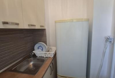 Garsonieră semidecomandată în Titan - 2