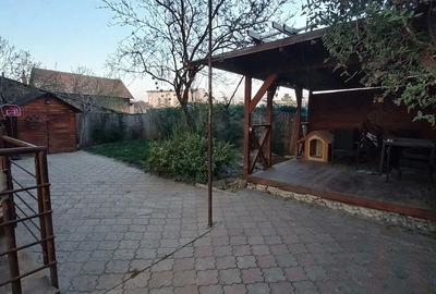 Casă cu 8 camere cu Teren 225 Mp în Ghiroda - 3