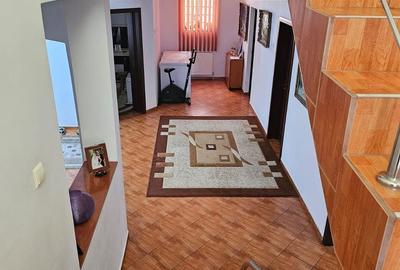 Casă cu 6 camere cu Teren 800 Mp în Calea București - 15