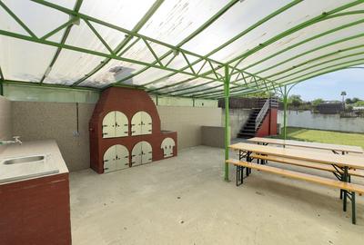 Casă individuală cu 10 camere cu Teren 1169 Mp în Central - 3