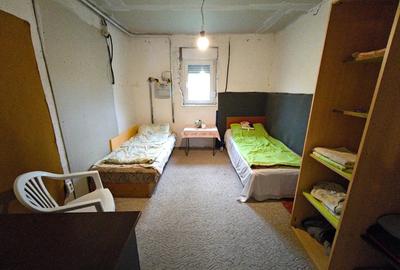 Casa de vanzare in Ungaria ,Pocsaj 35km de vama Bor? - 4