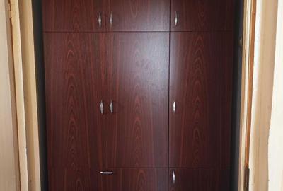 Apartament cu 3 camere semidecomandat în Central - 2