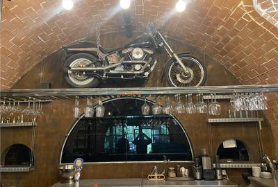 Spatiu comercial situat in zona sat Petresti , actual restau - 16