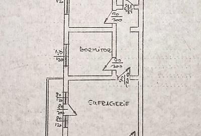 Apartament cu 3 camere semidecomandat în Central - 2