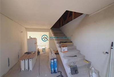 Royal Imobiliare - Vanzare Vila Zona Strejnicu Royal Imobiliare - Vanzare Vila Zona Strejnicu - 10