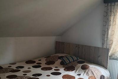Apartament cu trei camere in vila ,et 1 - 4