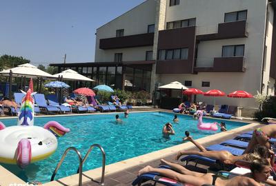 Casă cu Teren 2150 Mp în Central - 4