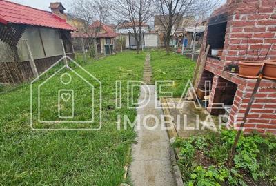 Casă individuală cu 3 camere cu Canalizare în Vasile Aaron - 2