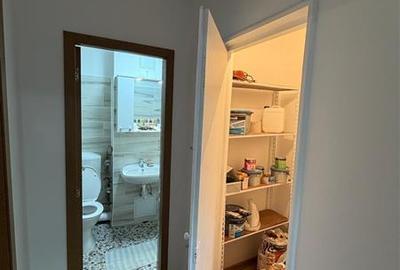 Apartament cu 3 camere decomandat în Obor - 9