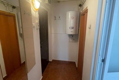 Garsonieră decomandată în Central - 4