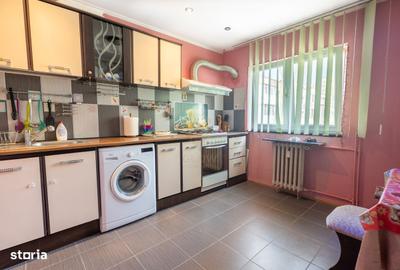 Apartament cu 2 camere semidecomandat în Berceni - 2